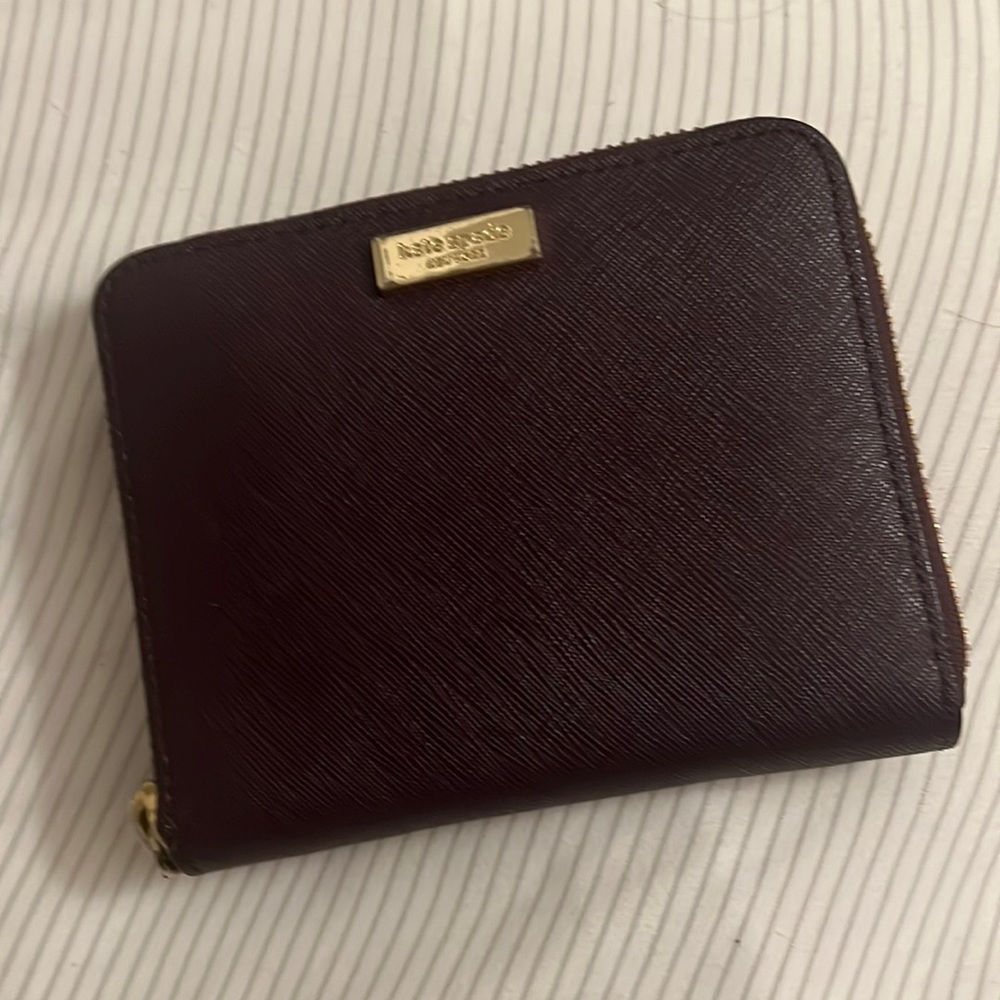 Kate spade maroon wallet EUC